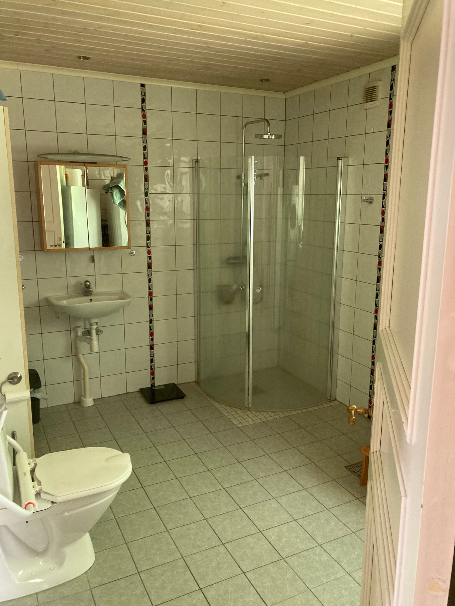 Hus vid havet nära Höga Kusten – bild 12 av 17