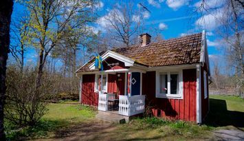 *ny* röda stuga