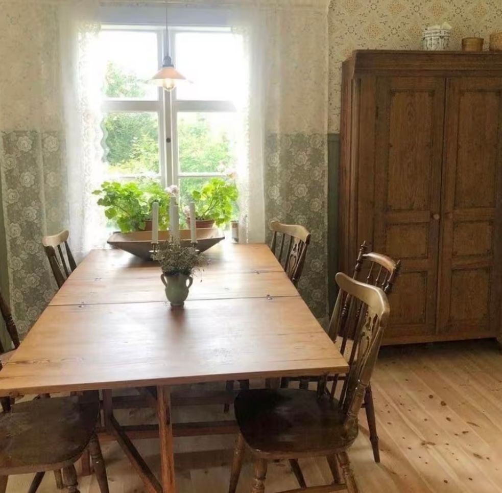 Mysigt torp med öppen spis och bastu nära bra bad – bild 7 av 12