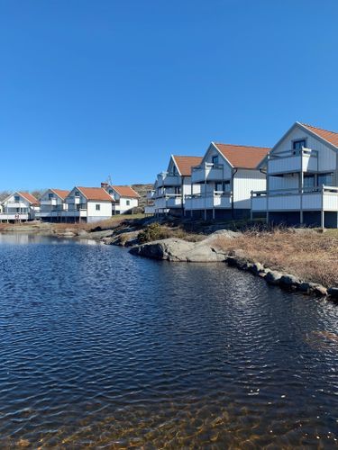 Stuga i Orust med 6 + 2 bäddar #25785