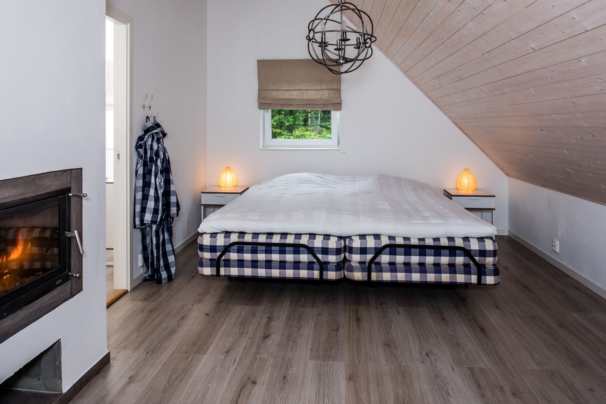 Semesterhus meter från havet - Lingarö/Hudiksvall – bild 4 av 24