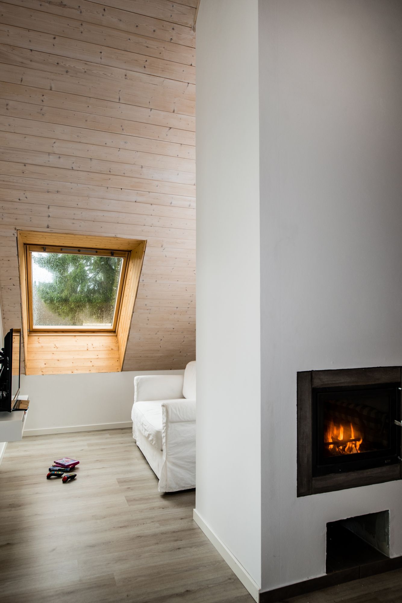 Semesterhus meter från havet - Lingarö/Hudiksvall – bild 12 av 24