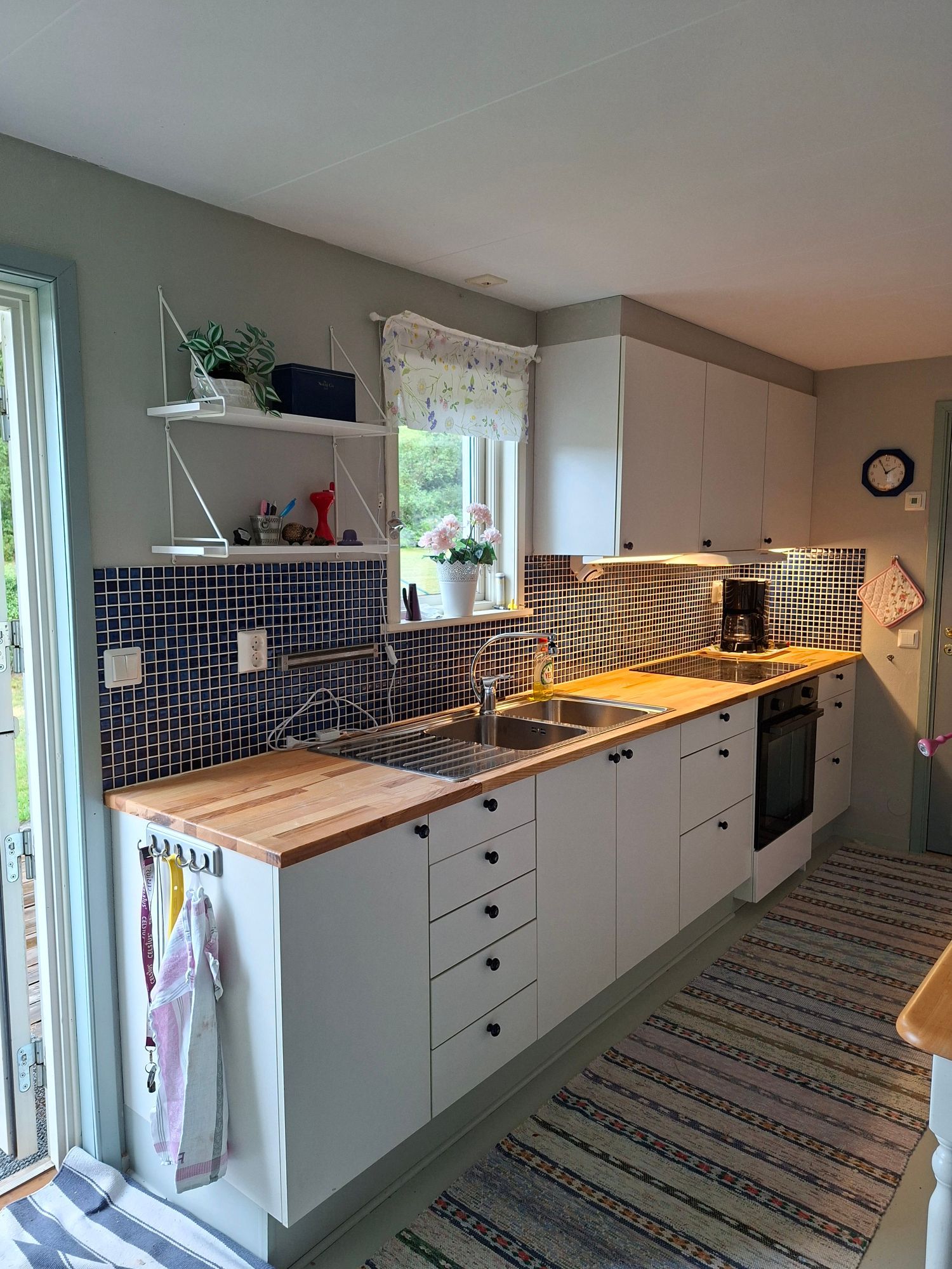Mysigt litet hus på landet. – bild 8 av 24