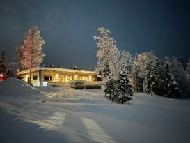 Mysig stor stuga i Kittelfjäll med fjällutsikt