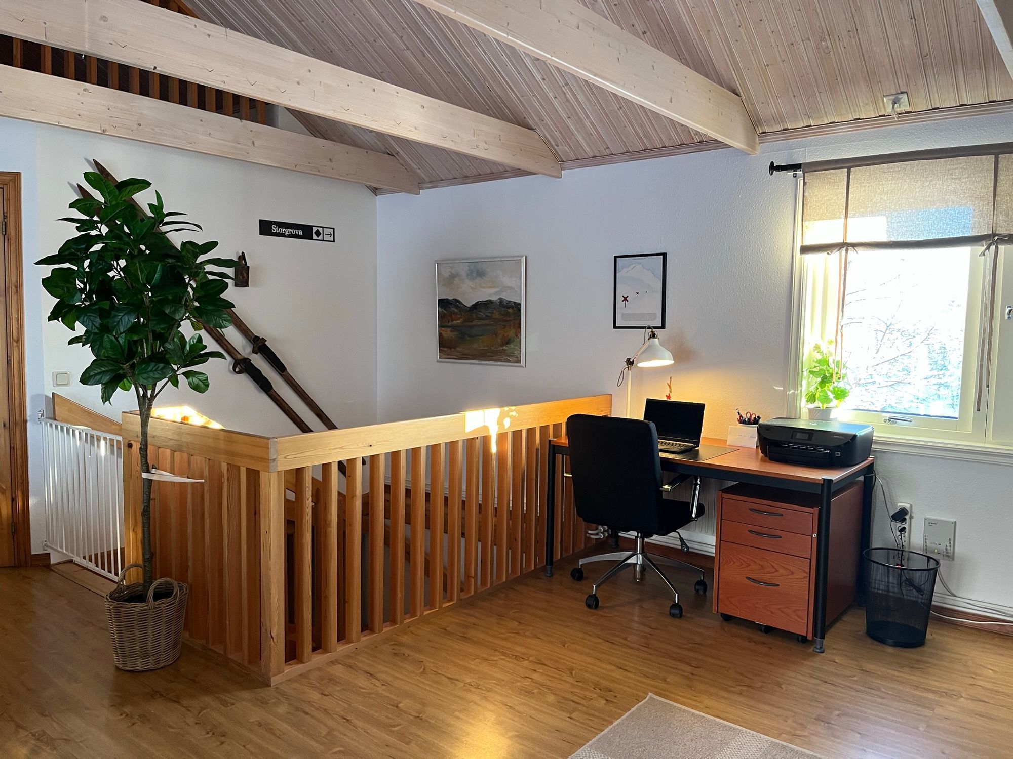Rymligt hus i Grönfjäll uthyres – bild 9 av 24