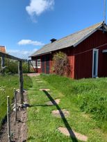 Stuga på gård på Norra Öland