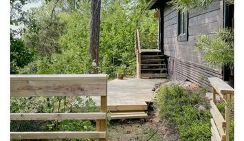 Stuga nära Göta Kanal