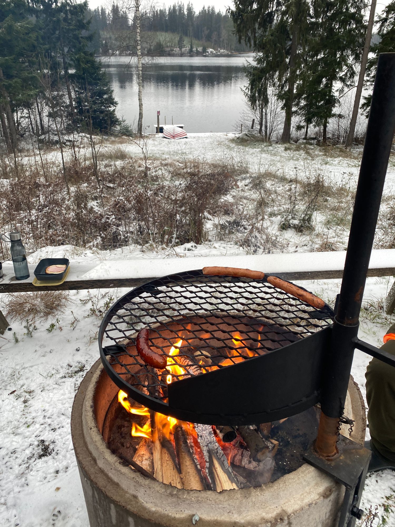 Stuga vid sjö uthyres i Asa, Lammhult Småland – bild 16 av 16