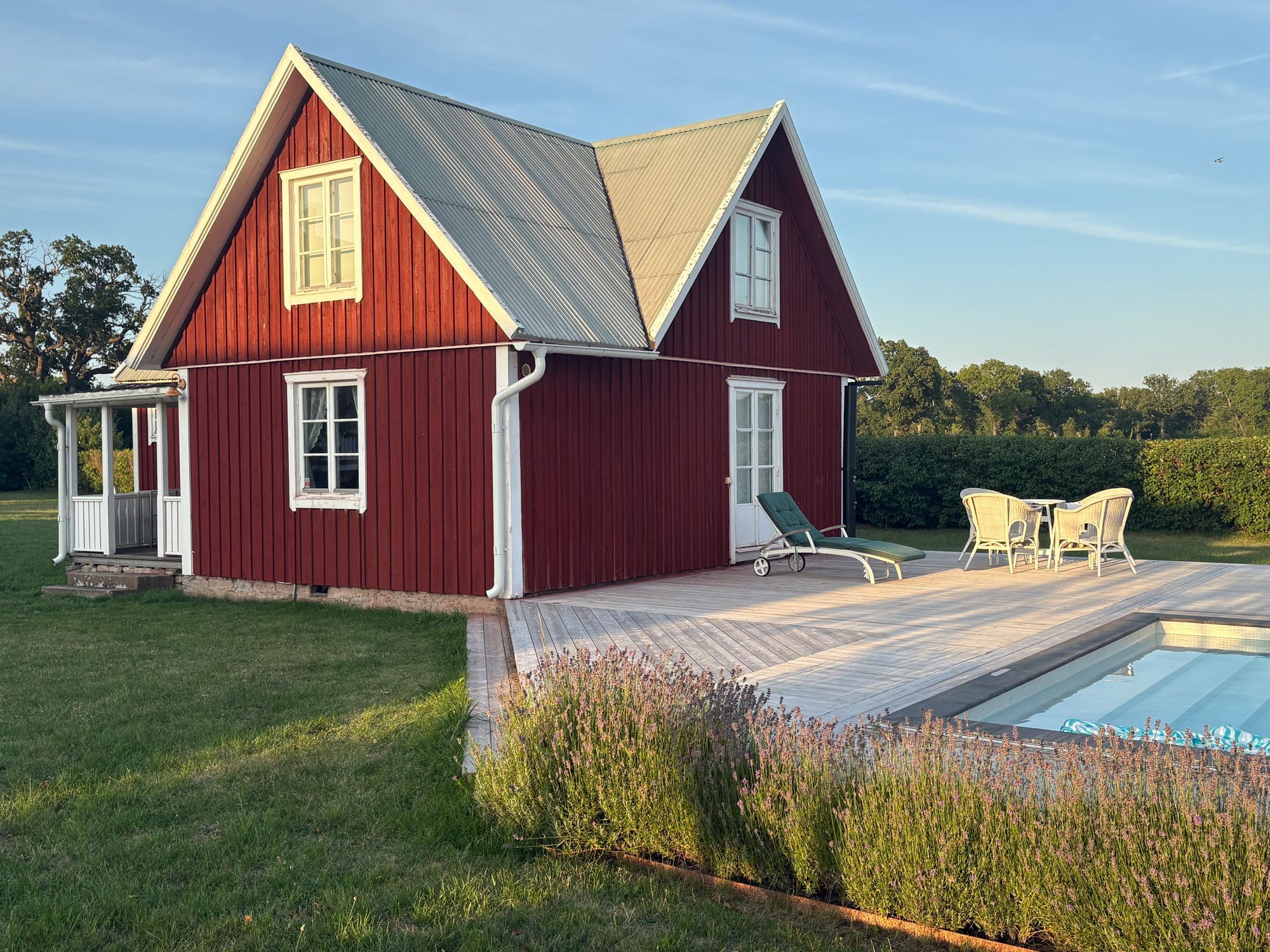 Stuga i Sandvik/Knisa med pool
