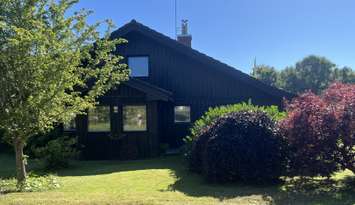 Rymligt stuga 150 m från barnvänlig sandstrand