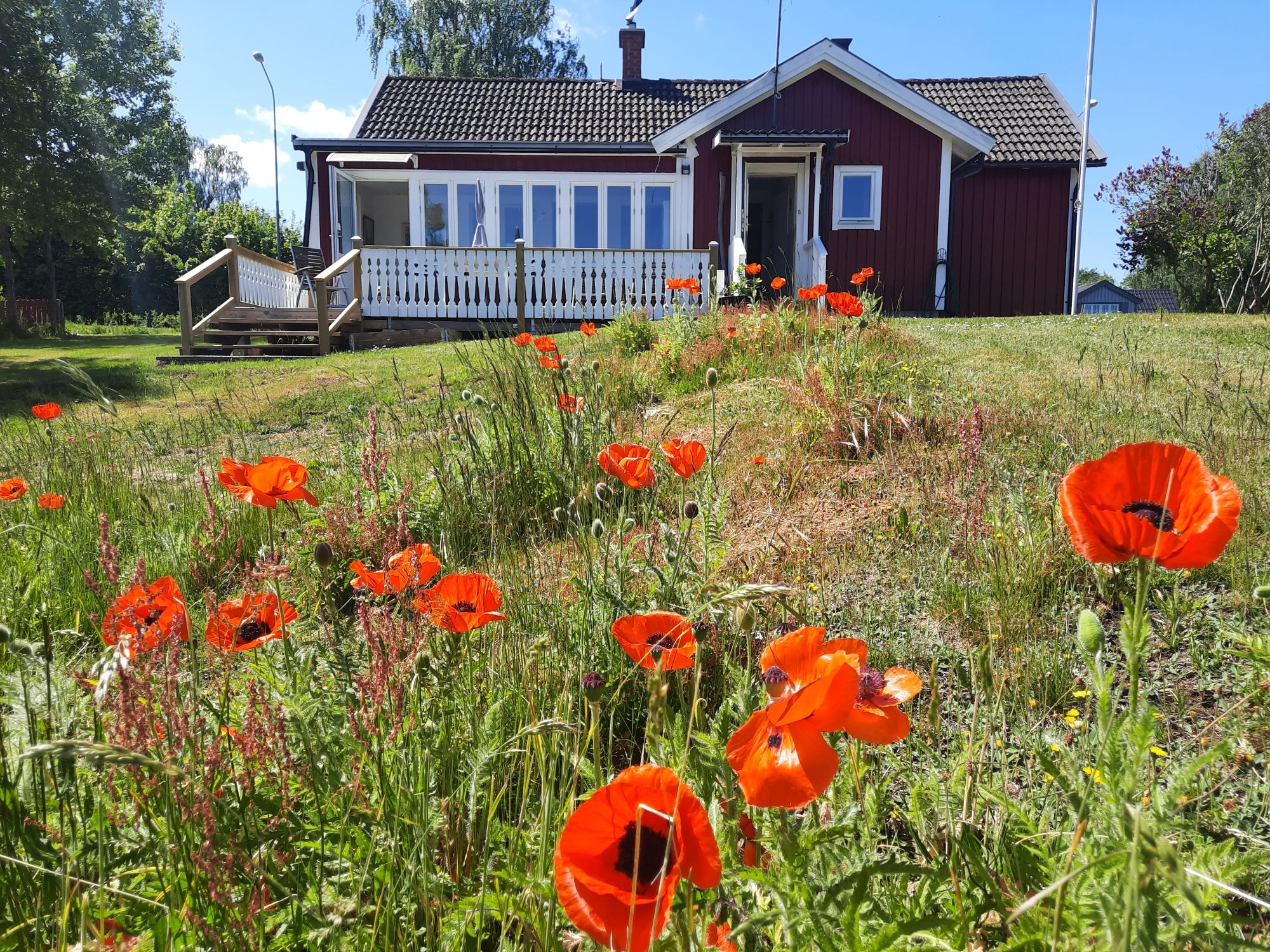 FRITIDSHUS MED SJÖUTSIKT I BLEKINGE – bild 5 av 18