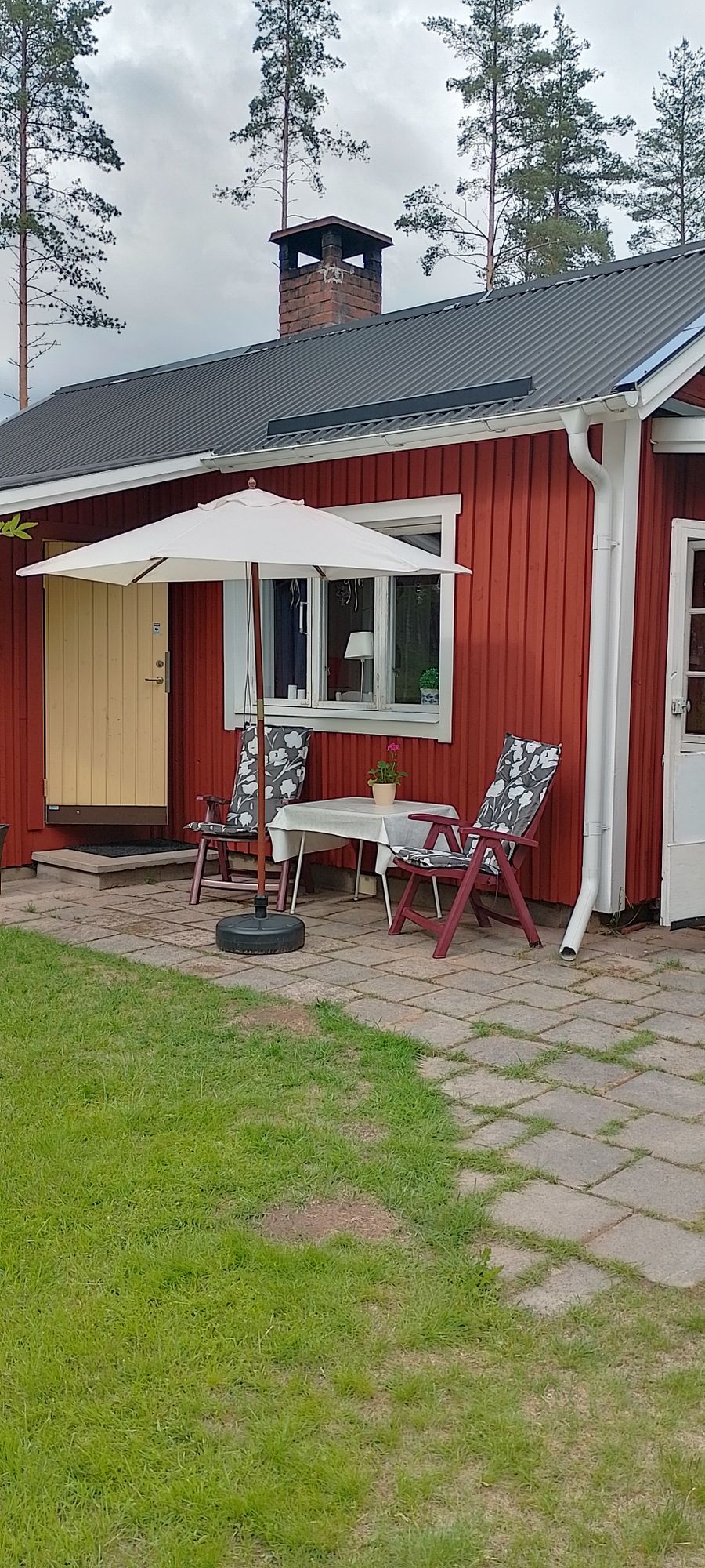 Allergivänlig stuga i skogen med nära till allt – bild 13 av 21