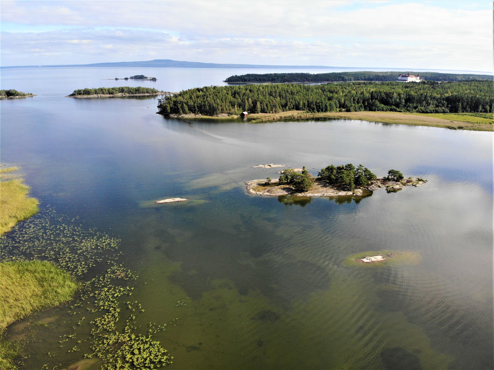 Stuga med Vänerns skärgård som granne – bild 14 av 24