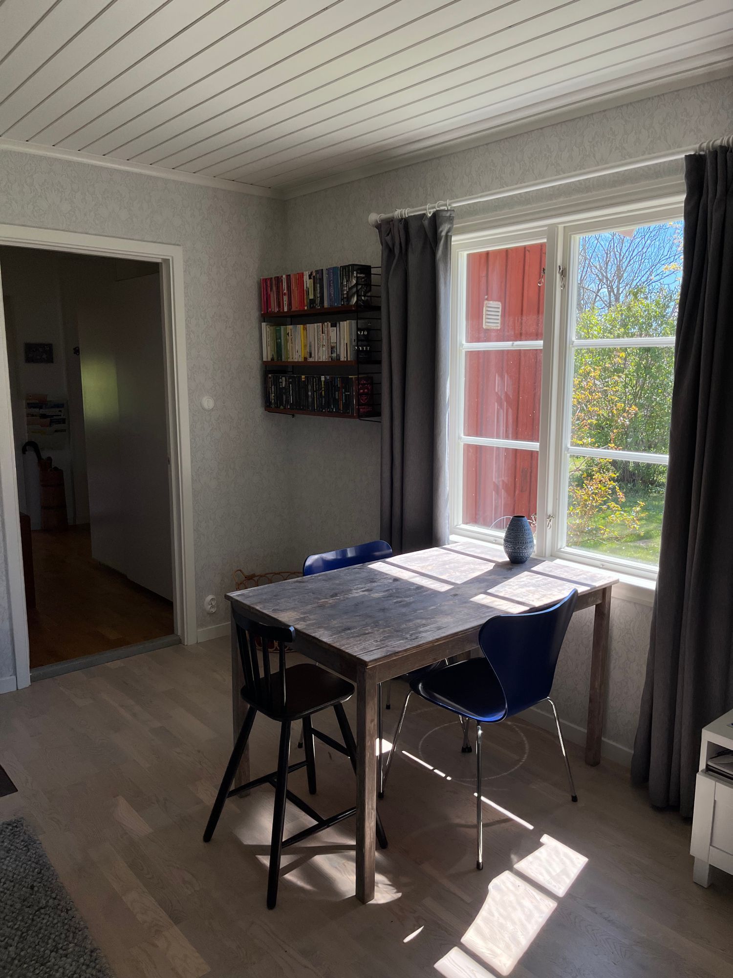 Mysig stuga i Byxelkrok, 1km till hav och strand – bild 9 av 24