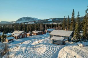 Lovely log cabin in scenic Borgafjäll!