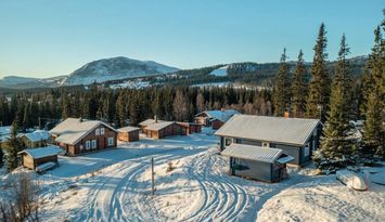 Timmerstuga i Borgafjäll med vedbastu & kamin.