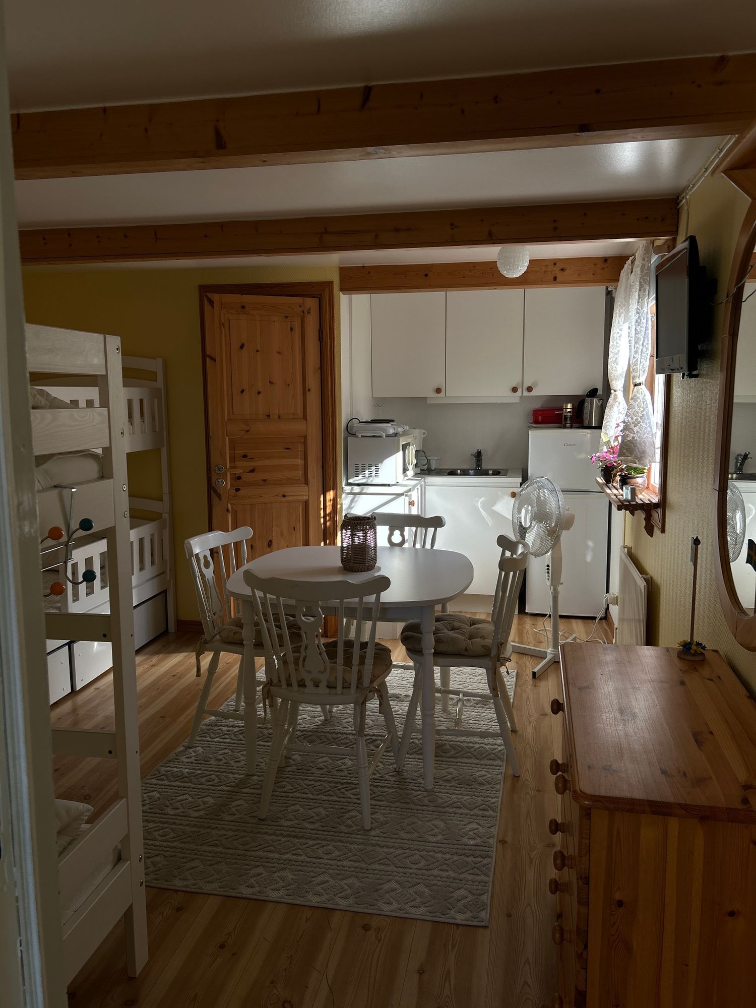 Gäststuga havsnära – bild 6 av 12
