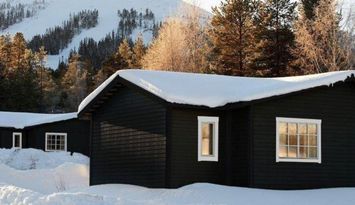 Stuga Stöten vid Ranchen-liften v.11 sön-ons 1.990