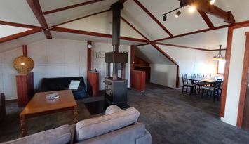 Stora semester Lägenhet/Appartment vid sjö!