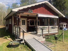 Stuga nära stan och natur.