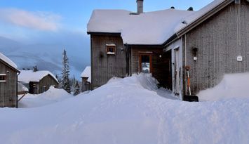 Modernt och mysigt ski-in ski-out i Bydalsfjällen.