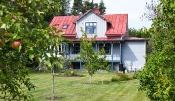 Stort familjevänligt hus ca 10 min från Visby.