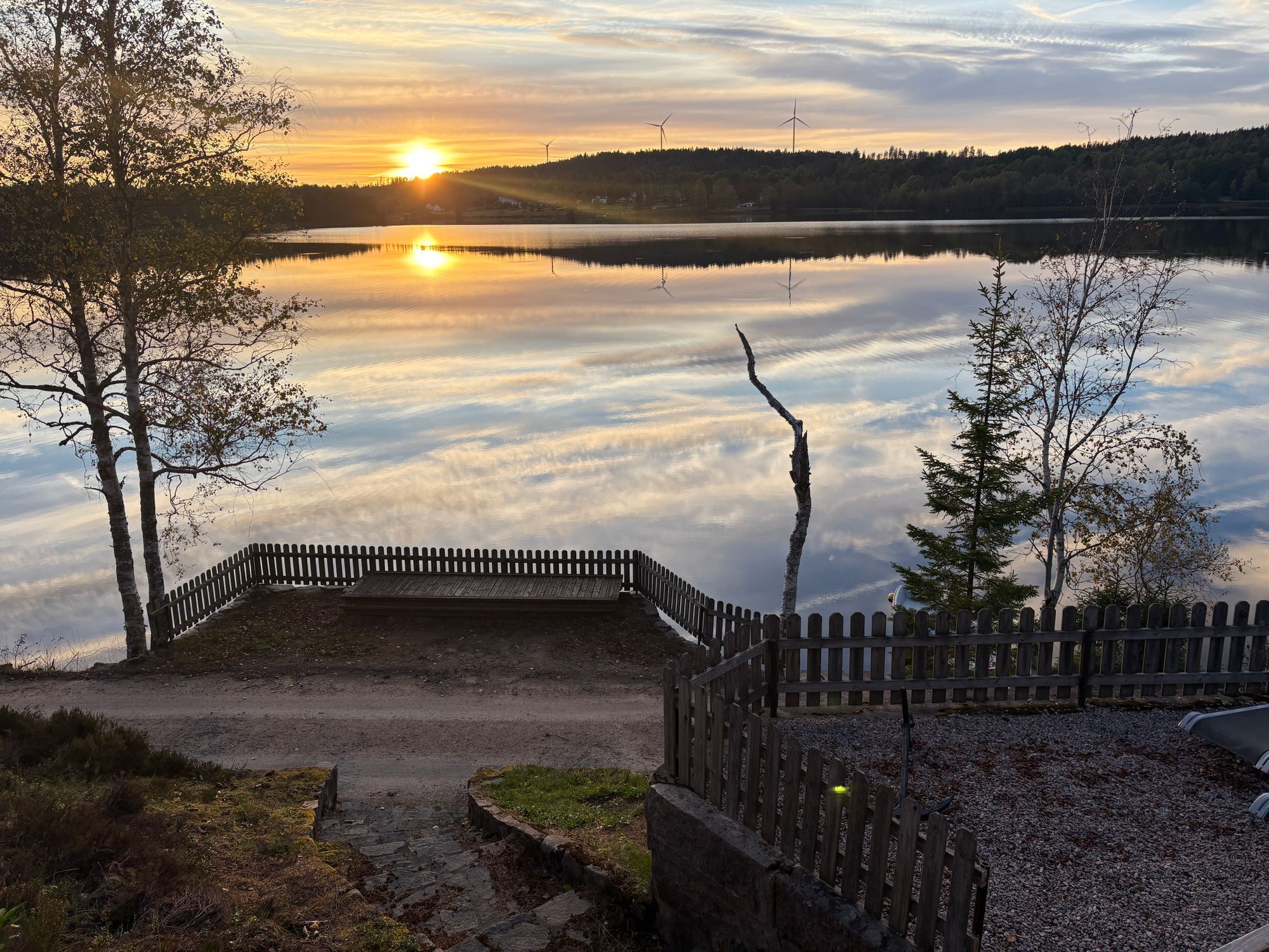 Mysig familjevänlig stuga vid sjö. – bild 12 av 24