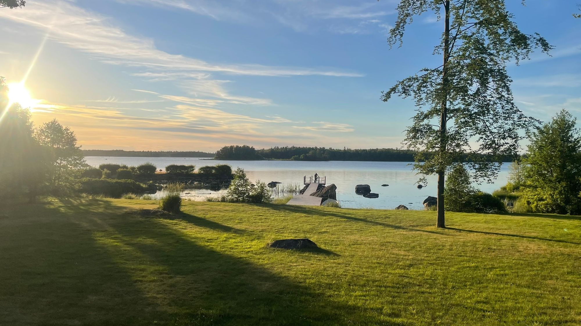 Nybyggd sjöstuga med fantastisk utsikt – bild 6 av 24