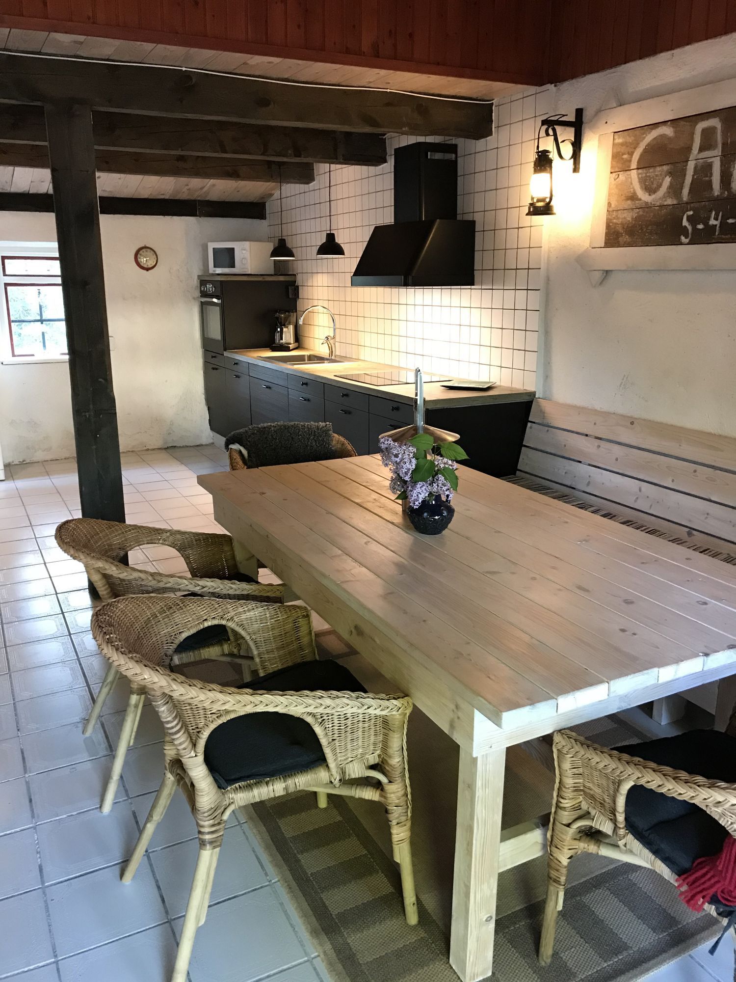 Trivsamt havsnära i Stenkyrka, Gotland – bild 5 av 14