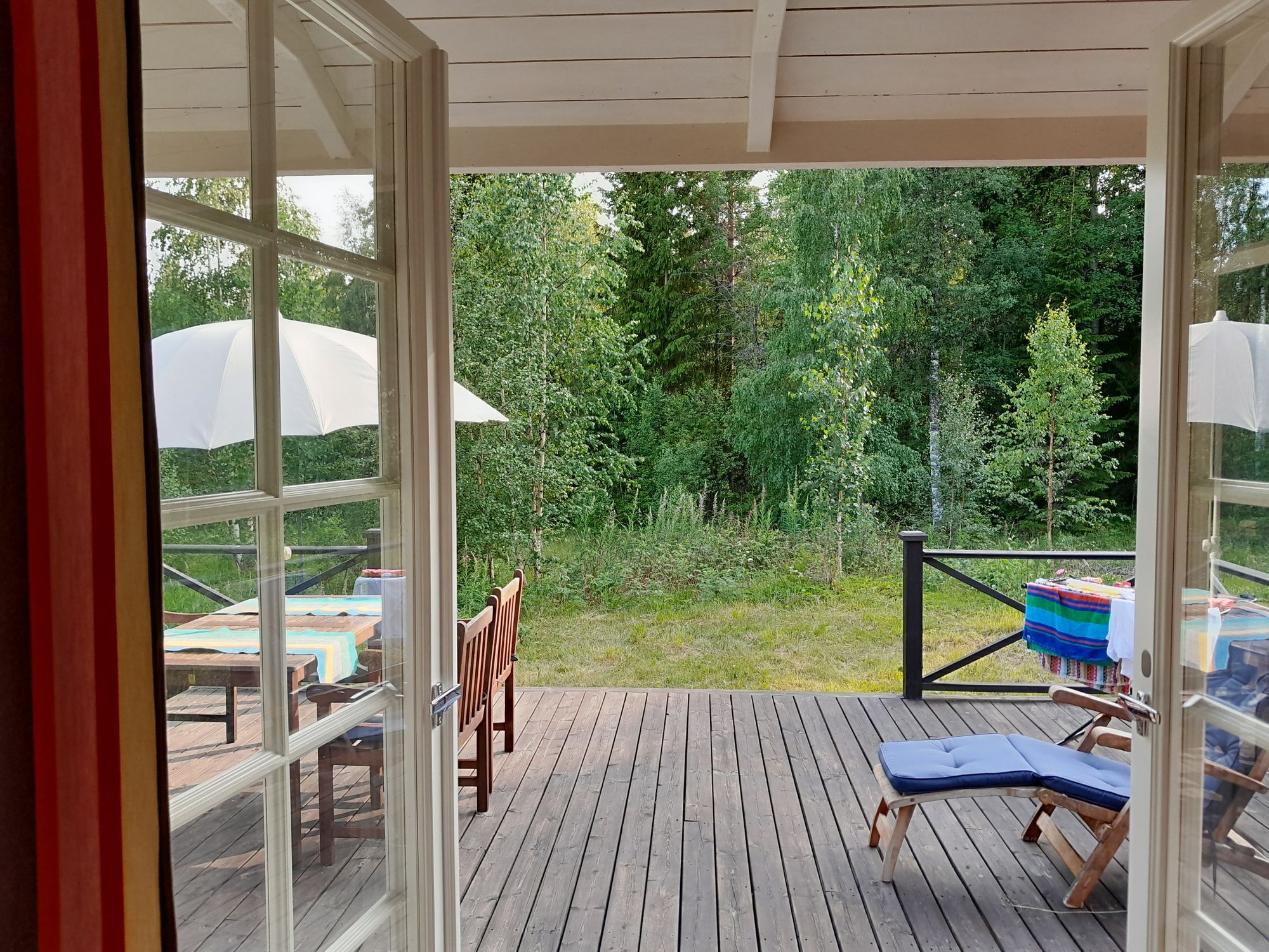 Mysig stuga vid Orsasjön, nära Orsa Grönklitt – bild 13 av 14