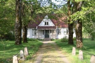 Lovely 19th century country house