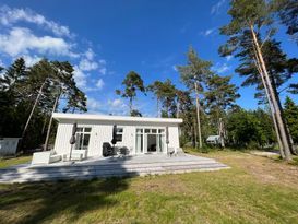 Sommarhus nära stranden (400m)