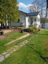 Ferienhaus auf Landzunge am See Södra Barken