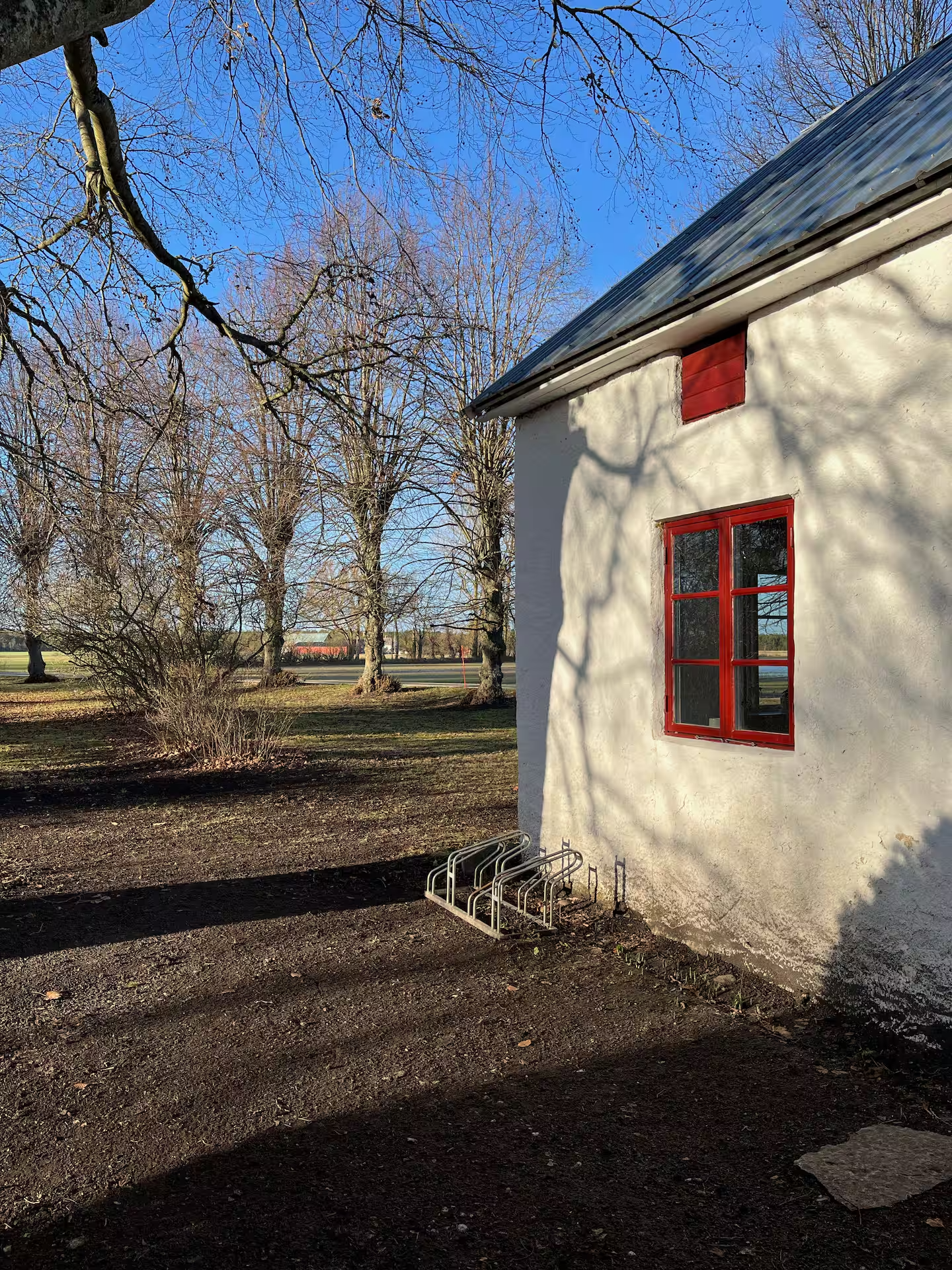 Kalkstenshus nära Herta strand – bild 22 av 24