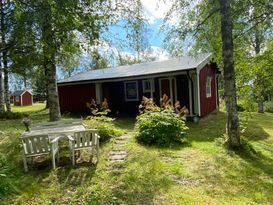 Gästhus "Älgen" med fint sjöläge