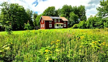 Charmig stuga mitt i Småland