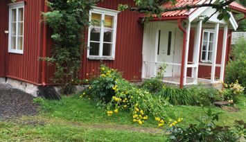 Ostörd idyll på gammal mindre gård