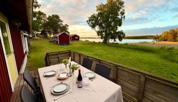 Stuga med utsikt över skärgården