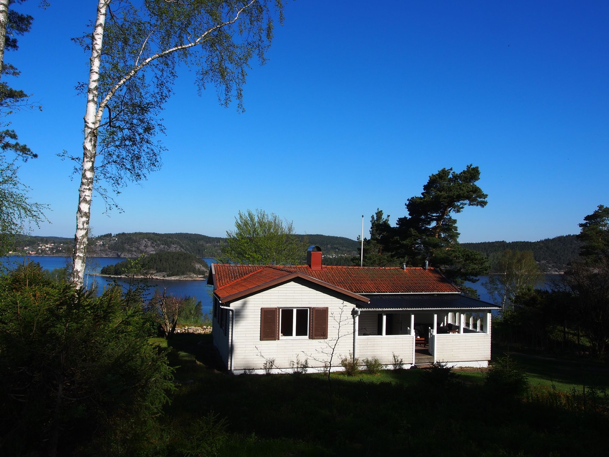 Charming traditional holiday house with sauna. in Tlls, Orust. are two guest houses, one with a double bed, that can be seperated, and one small single Cottage / Vacation rentals in Tlls, Orust, Vstra Gtaland
