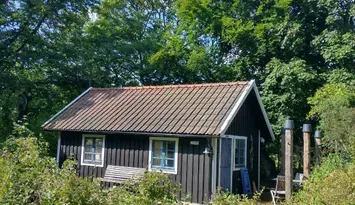 Cozy cottage in the nature reserve Sandskogen, Yst
