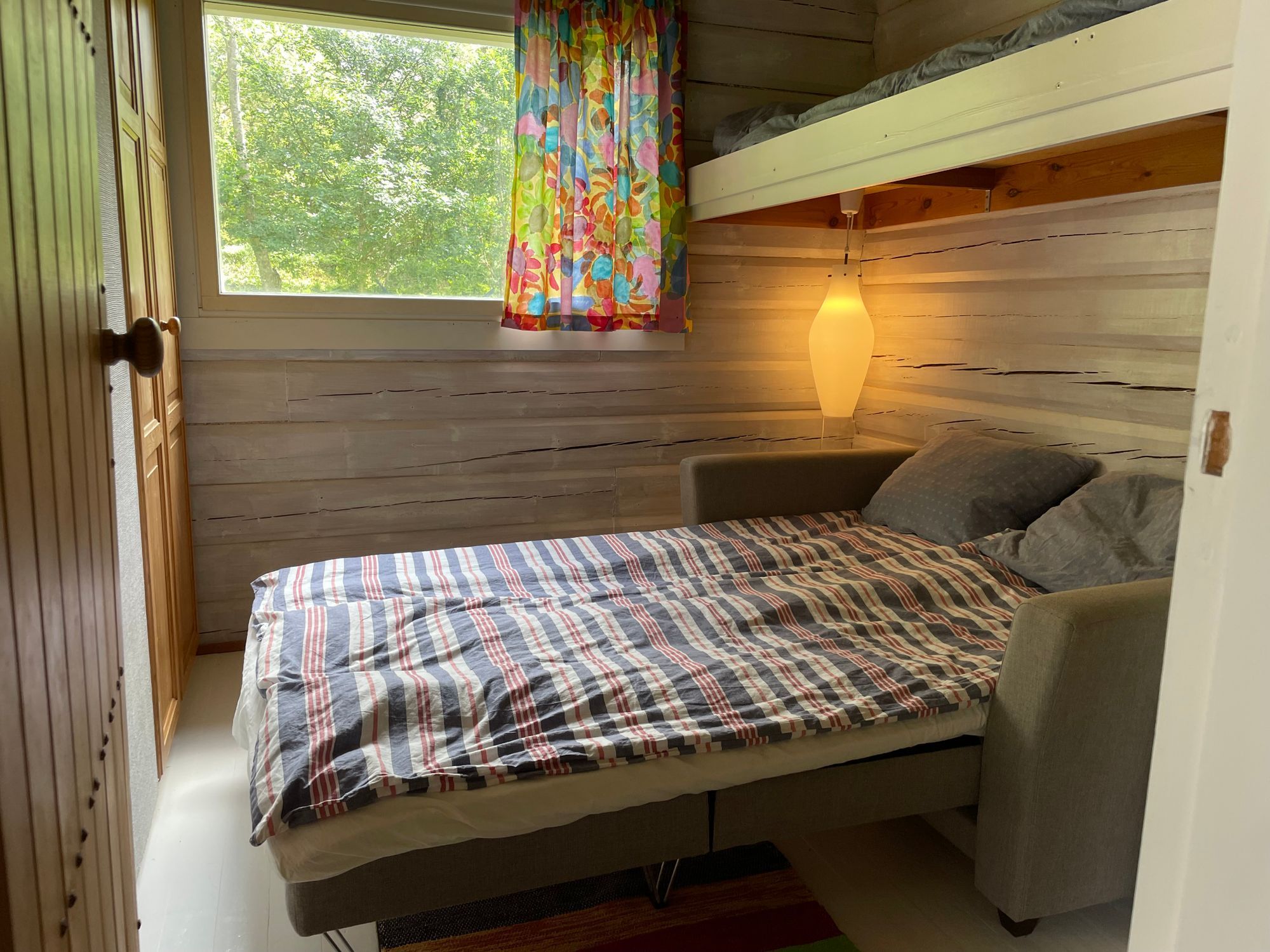 Havsnära sommarhus på Tjörn – bild 8 av 19