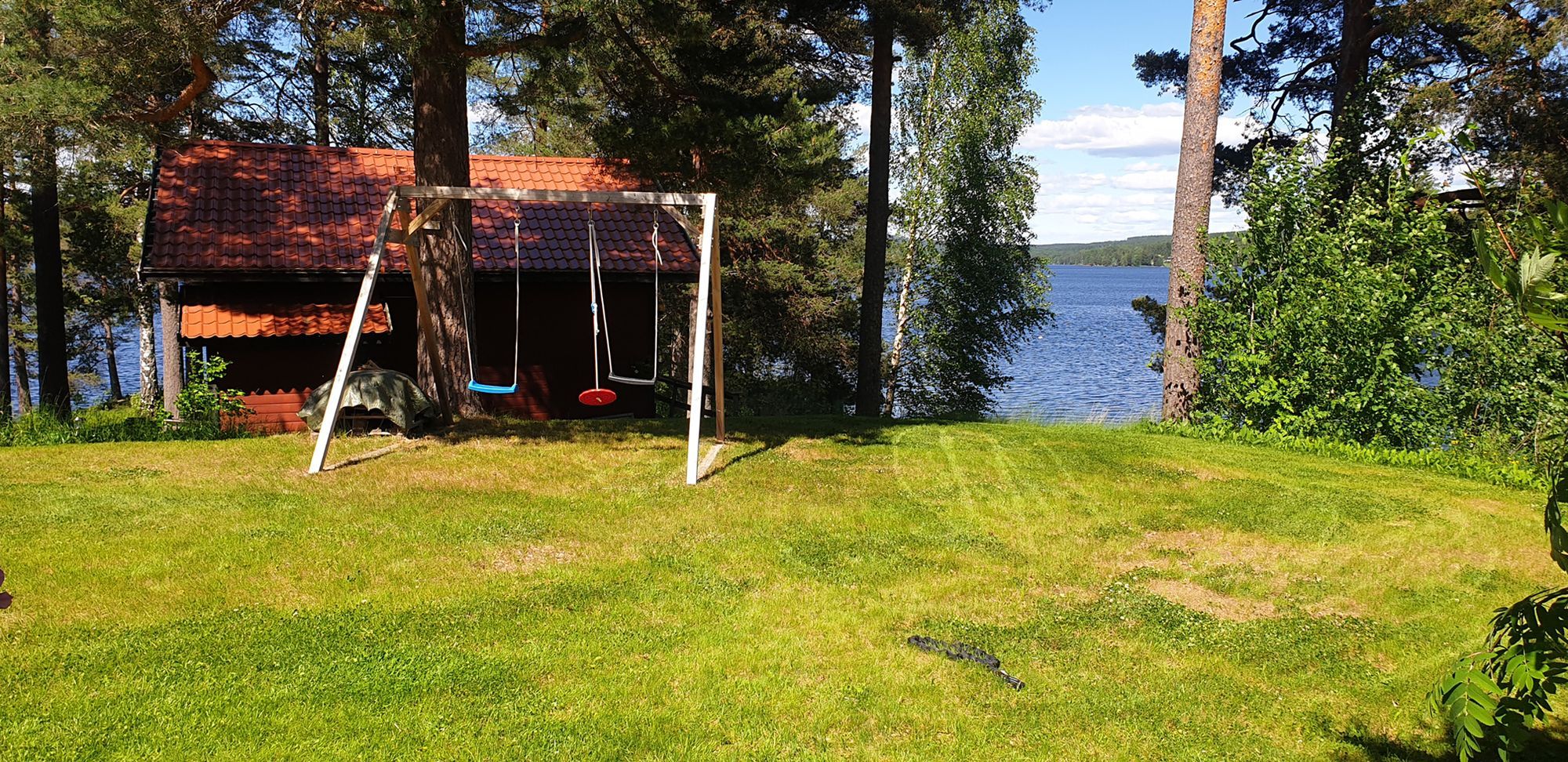 Stuga på sjötomt – bild 18 av 24