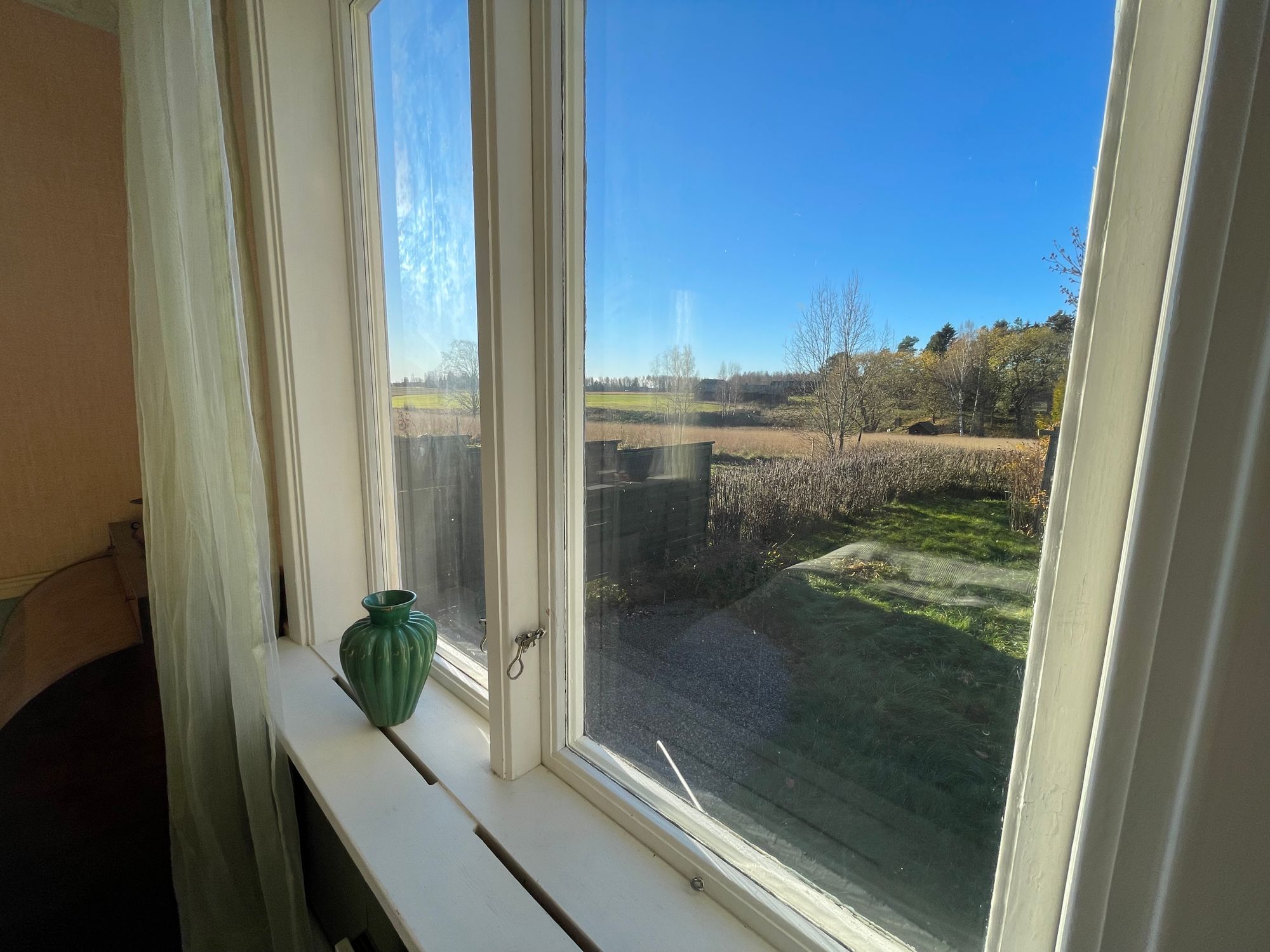 Stort vackert lantligt hus + bastu – bild 11 av 19