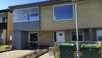 Tvåplans parhus i Jönköping med Vätternutsikt