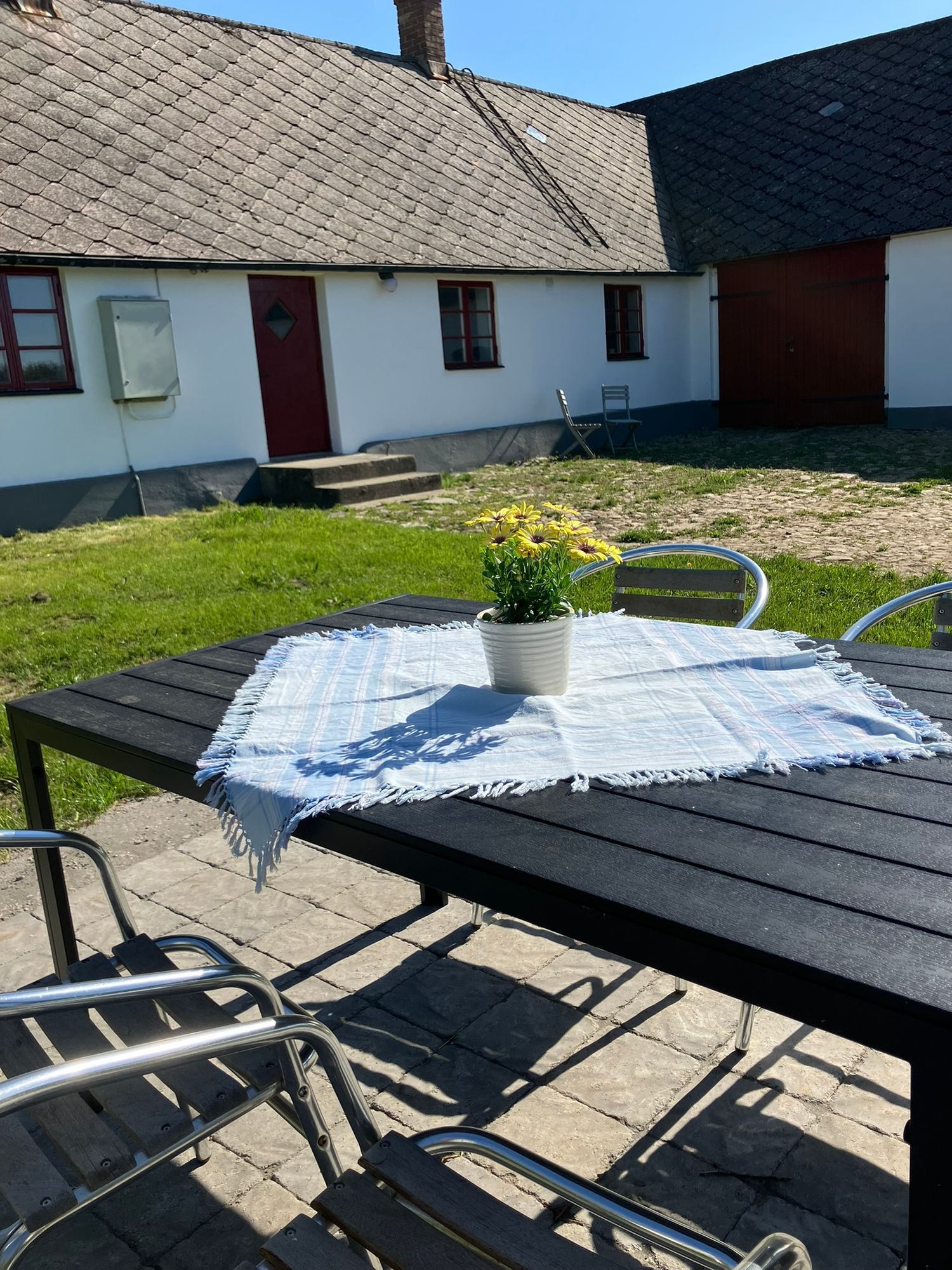 Skånelänga på Österlen med fantastiskt läge – bild 5 av 22