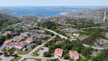 Parhus i Mollösund Tången