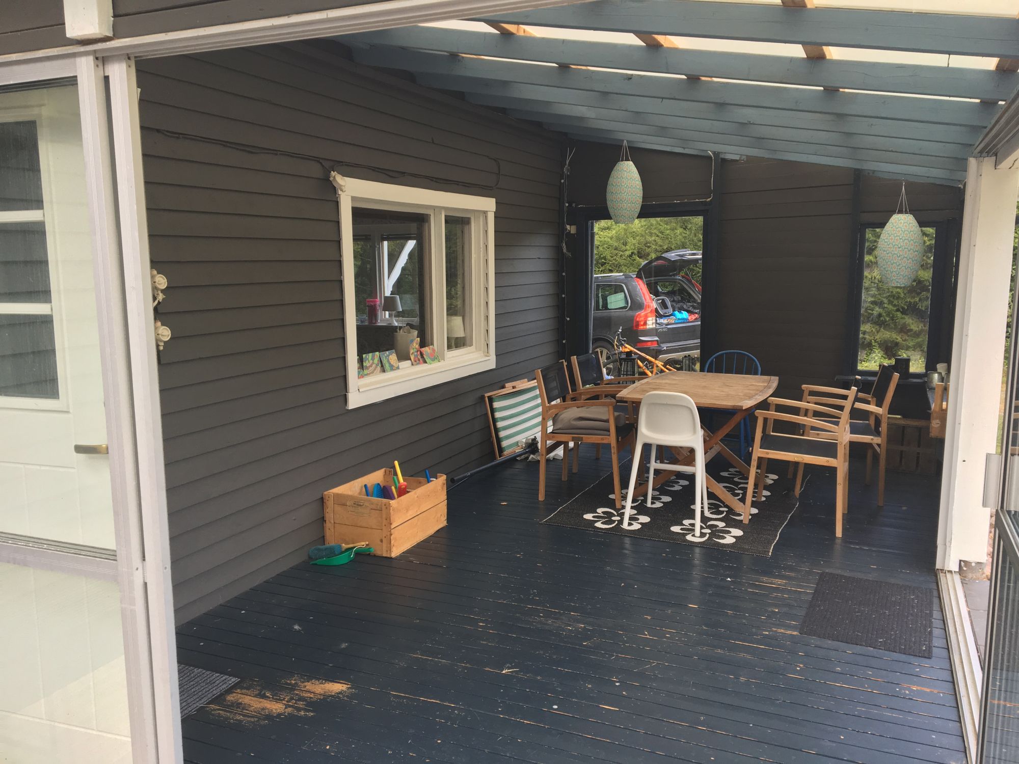 Sommarstuga ett stenkast från Vänern – bild 9 av 24