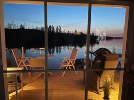 Stuga Precis vid Sjön (Sämsjön) Süd -Sverige