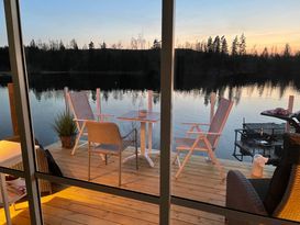 House by the Lake Sämsjön in Süd-Sweden