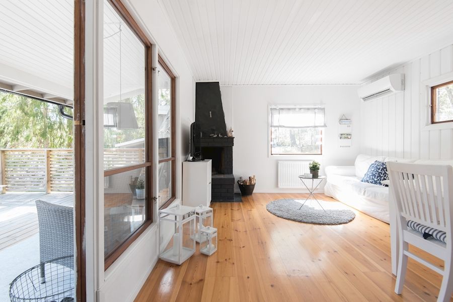House with sea view on Ornö, Stockholm archipelago – bild 5 av 24
